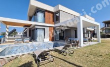 Brand New Detached Villa with sea view private sauna turkish bath and cinema room in Kusadasi}