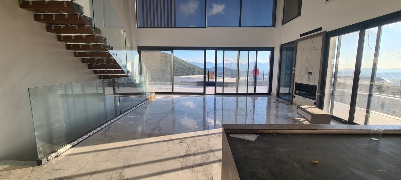 HOT OFFER ! KUSADASI MARINA PRIME LOCATION LUXURY VILLA'S PROJECT