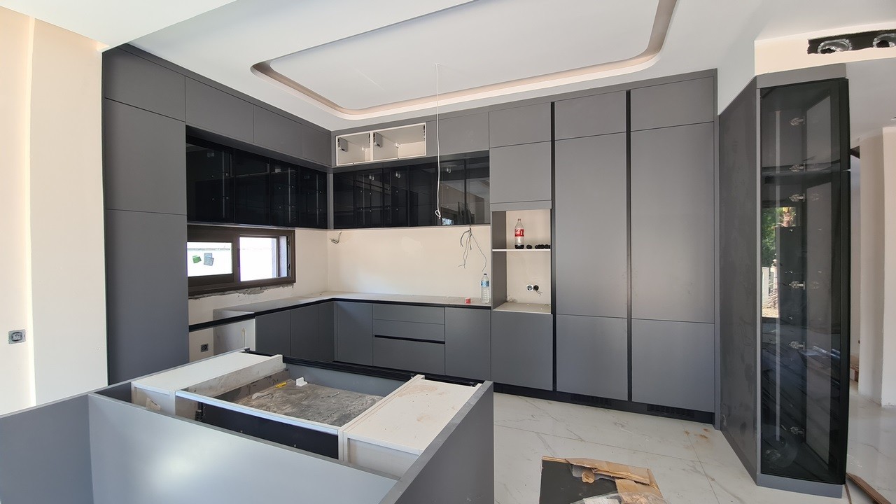 GREEN BEACH BEACH FRONT VILLAS FROM OFF-PLAN STUNNING LOCATION