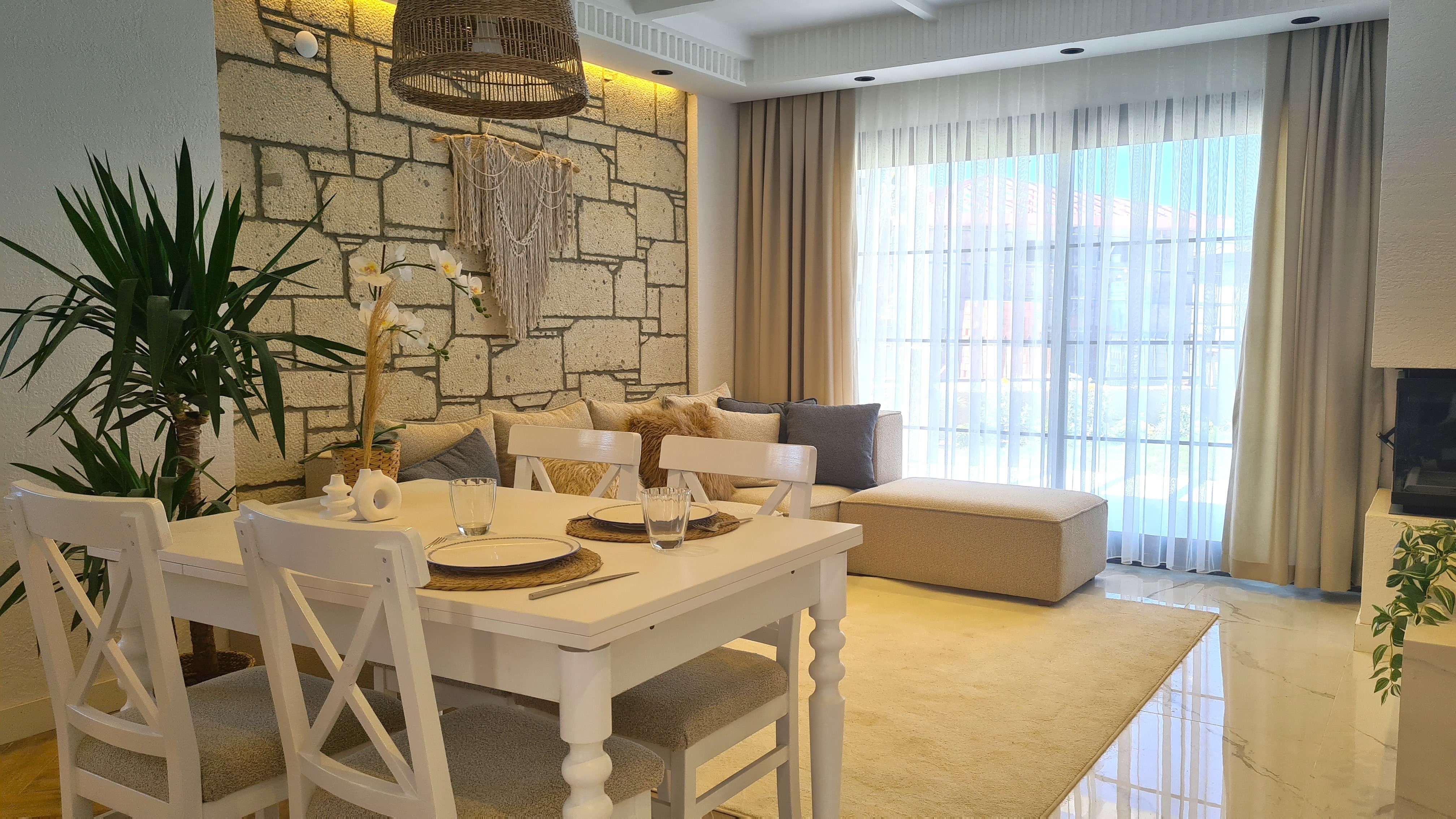 Country Style Semi-Detached Villa For Sale