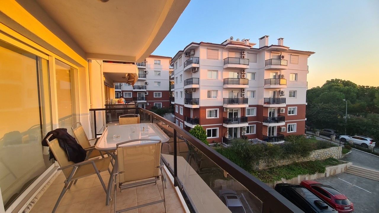 Aparment For Sale in City Center Just Opposite Marina