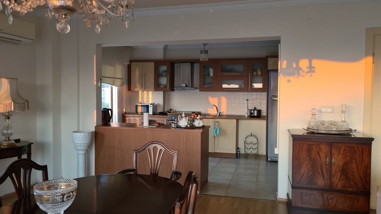 Aparment For Sale in City Center Just Opposite Marina