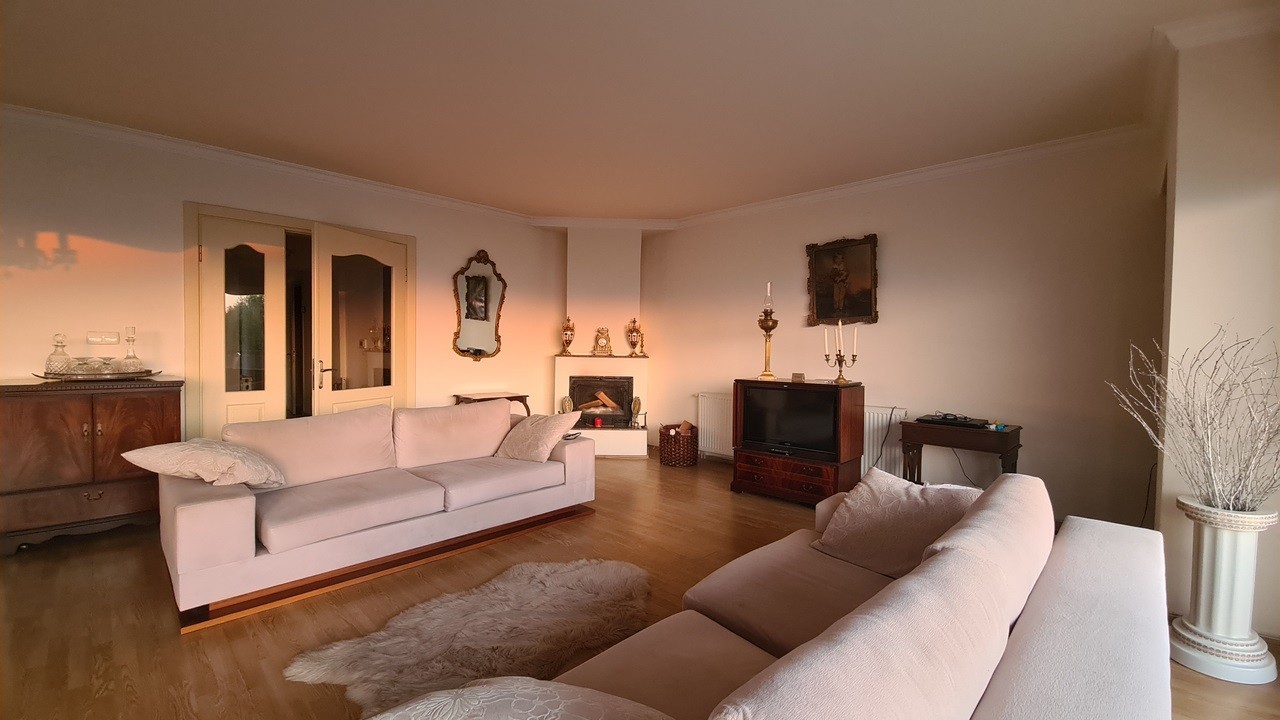 Aparment For Sale in City Center Just Opposite Marina