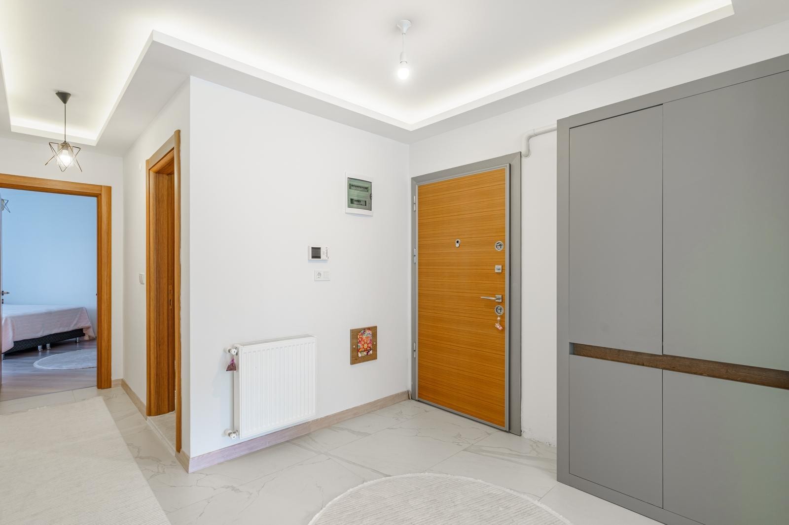 SPECIALLY DESIGNED SPACIOUS 2+1 GARDEN FLOOR