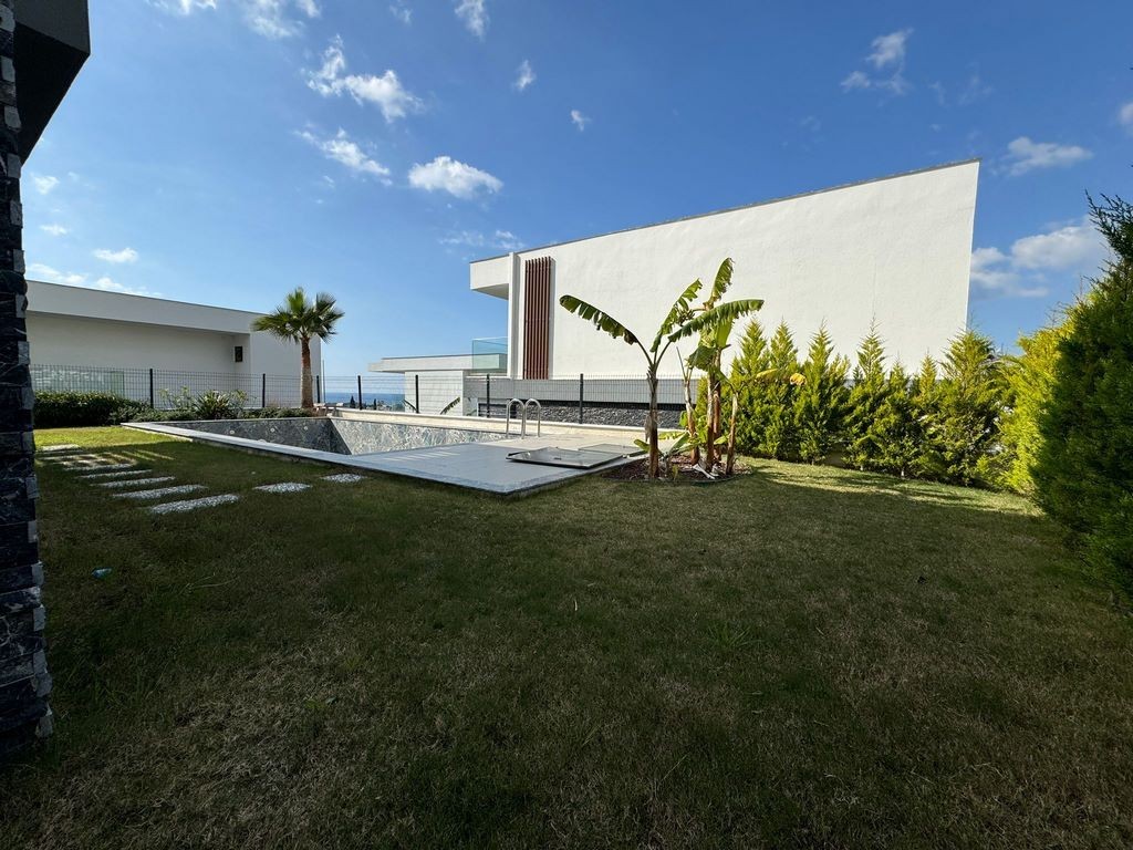 BOUTIQUE VILLA WITH PRIVATE POOL CLOSE TO THE BEACH