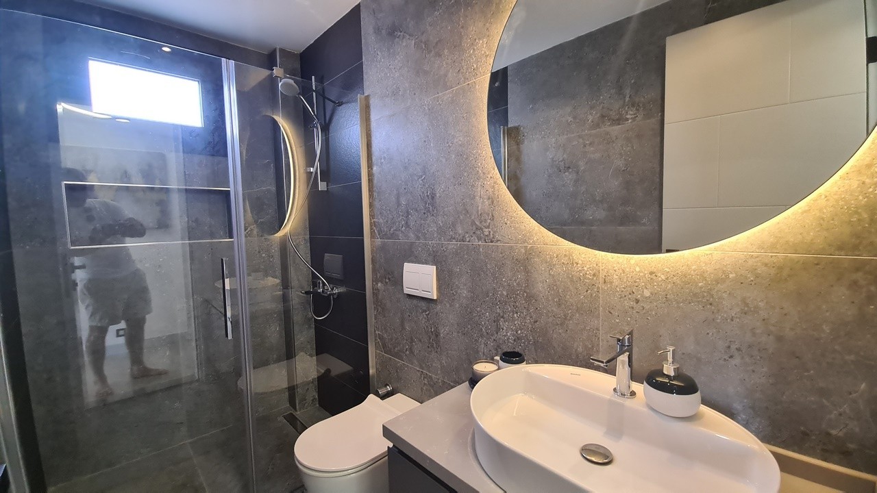 PRIVATE DETACHED VİLLA 300 SQM GARDEN IN GÜZELÇAMLI