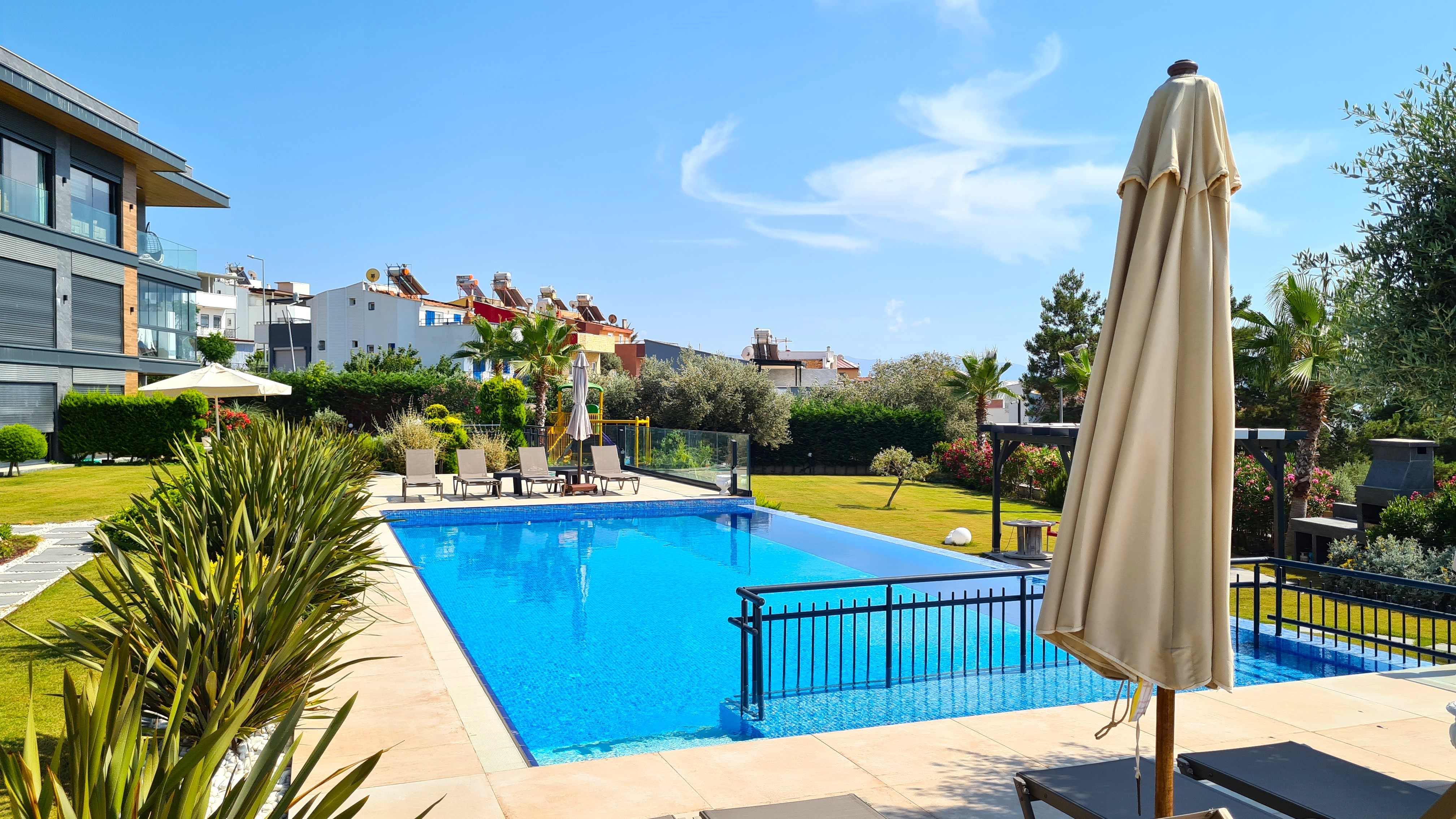 Luxury 3+1 Apartment with Full Sea View, Within Walking Distance to Ladies Beach, in a Prestigious Complex