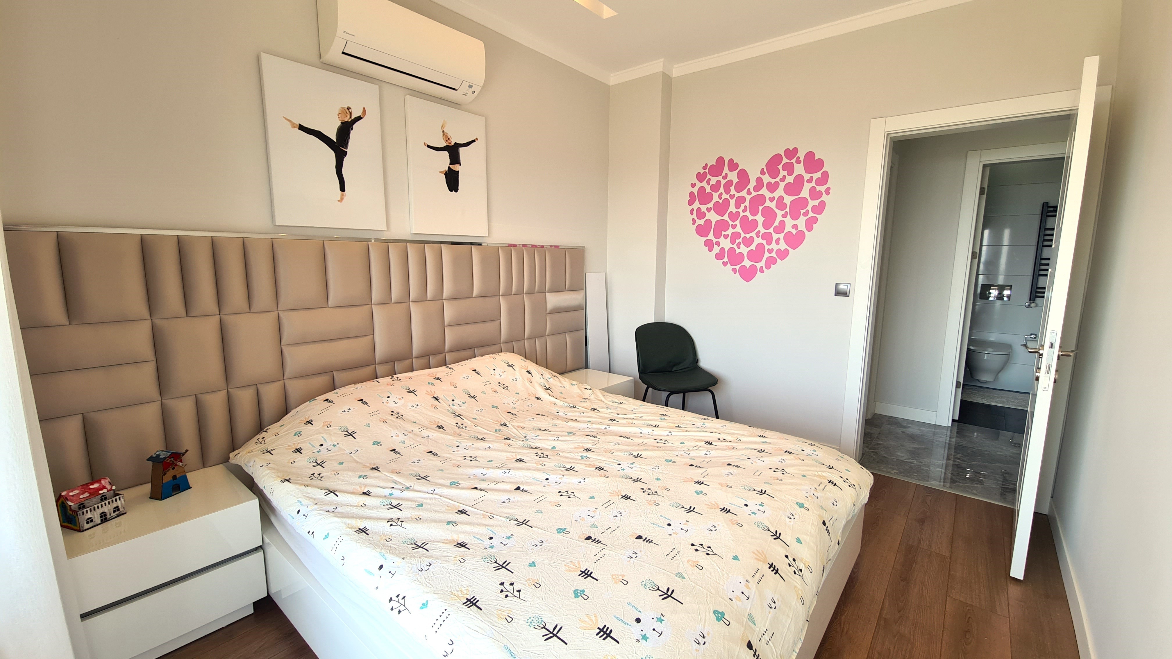 Luxury 3+1 Apartment with Full Sea View, Within Walking Distance to Ladies Beach, in a Prestigious Complex