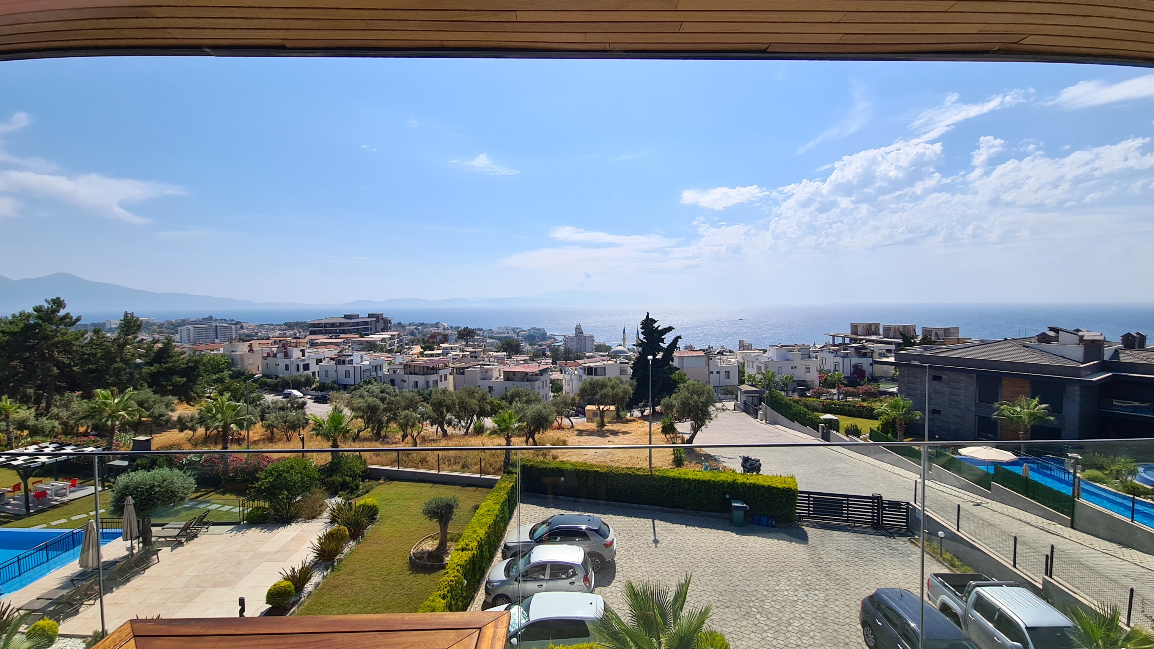 Luxury 3+1 Apartment with Full Sea View, Within Walking Distance to Ladies Beach, in a Prestigious Complex