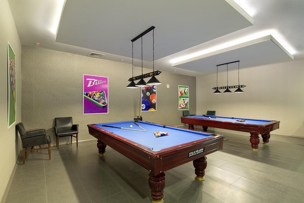 Luxury Golf Resort Spa Hotel, Opportunity with 2+1 Apartment