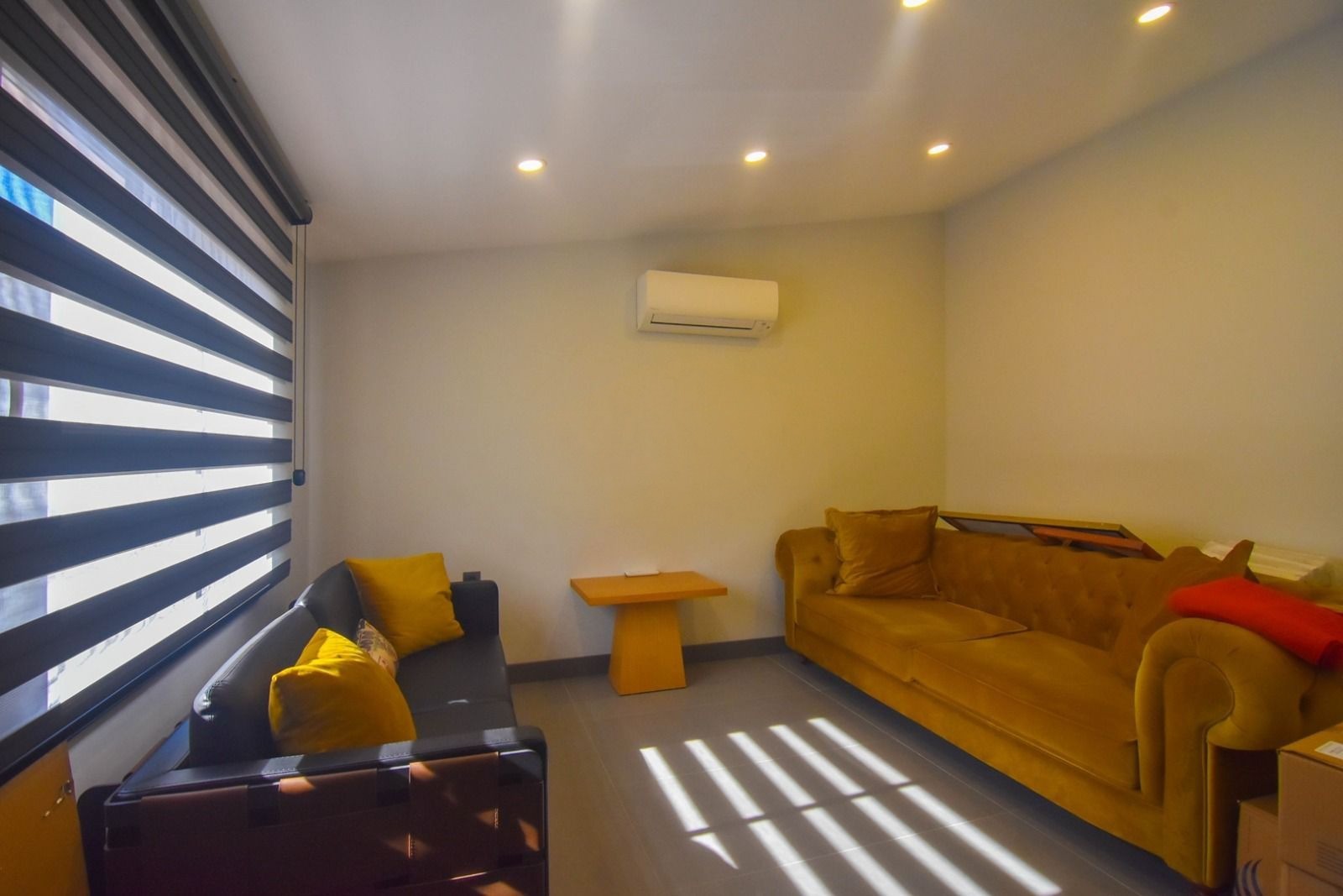 Central 3-Story Office with Sea View in Kuşadası