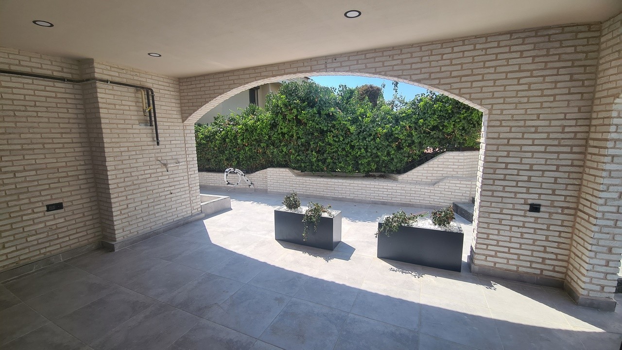 COUNTRY MODERN ARCHITECTURE APARTMENTS ON THE LADİES BEACH