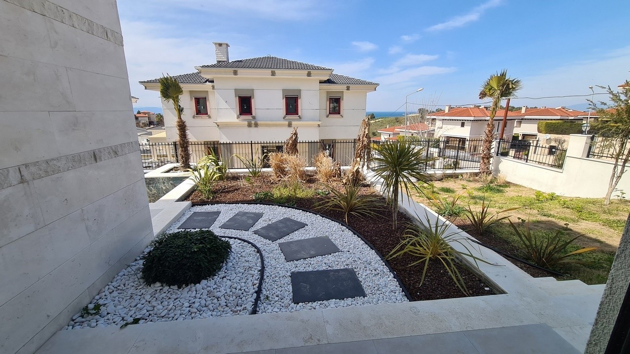 Luxury Villa with Sea View for Sale in Soğucak, Kuşadası