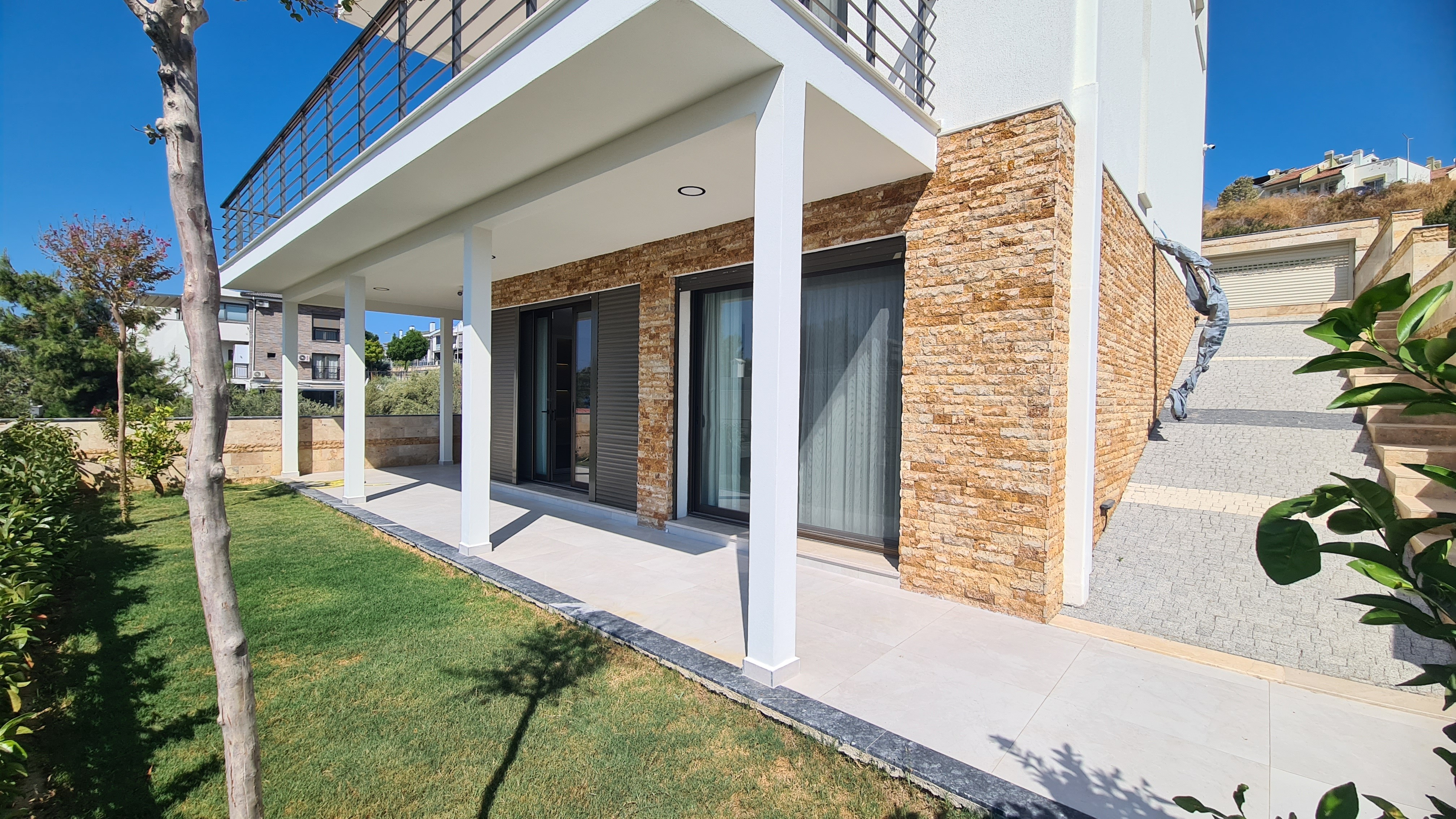 For Sale: Unique Sea-View Fully Furnished Triplex Villa, Just 500 Meters from the Beach