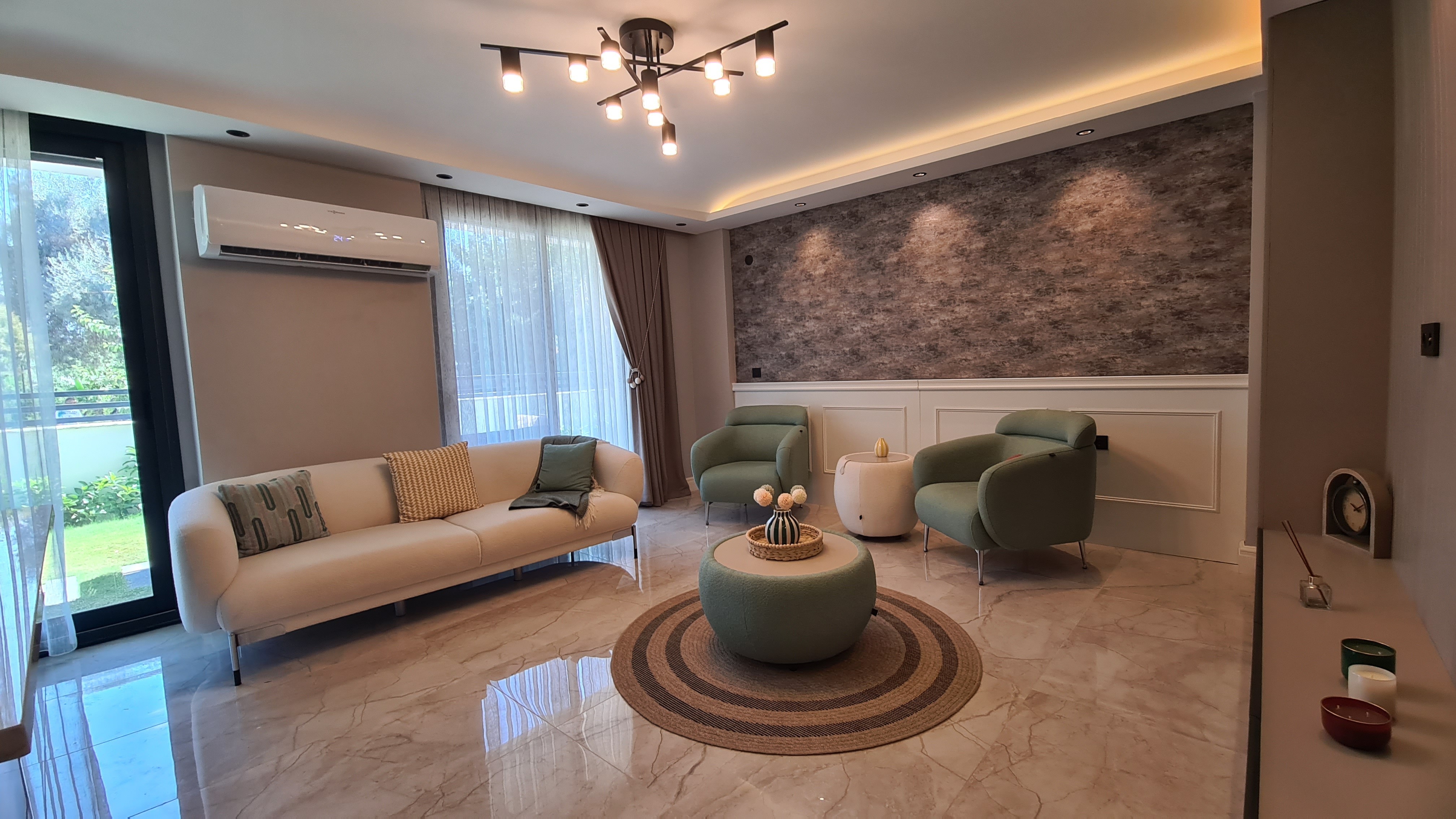 For Sale: Modern 4-Bedroom, 4-Bathroom Villa with Private Pool , Just 700 Meters from the Beach in Kuşadası