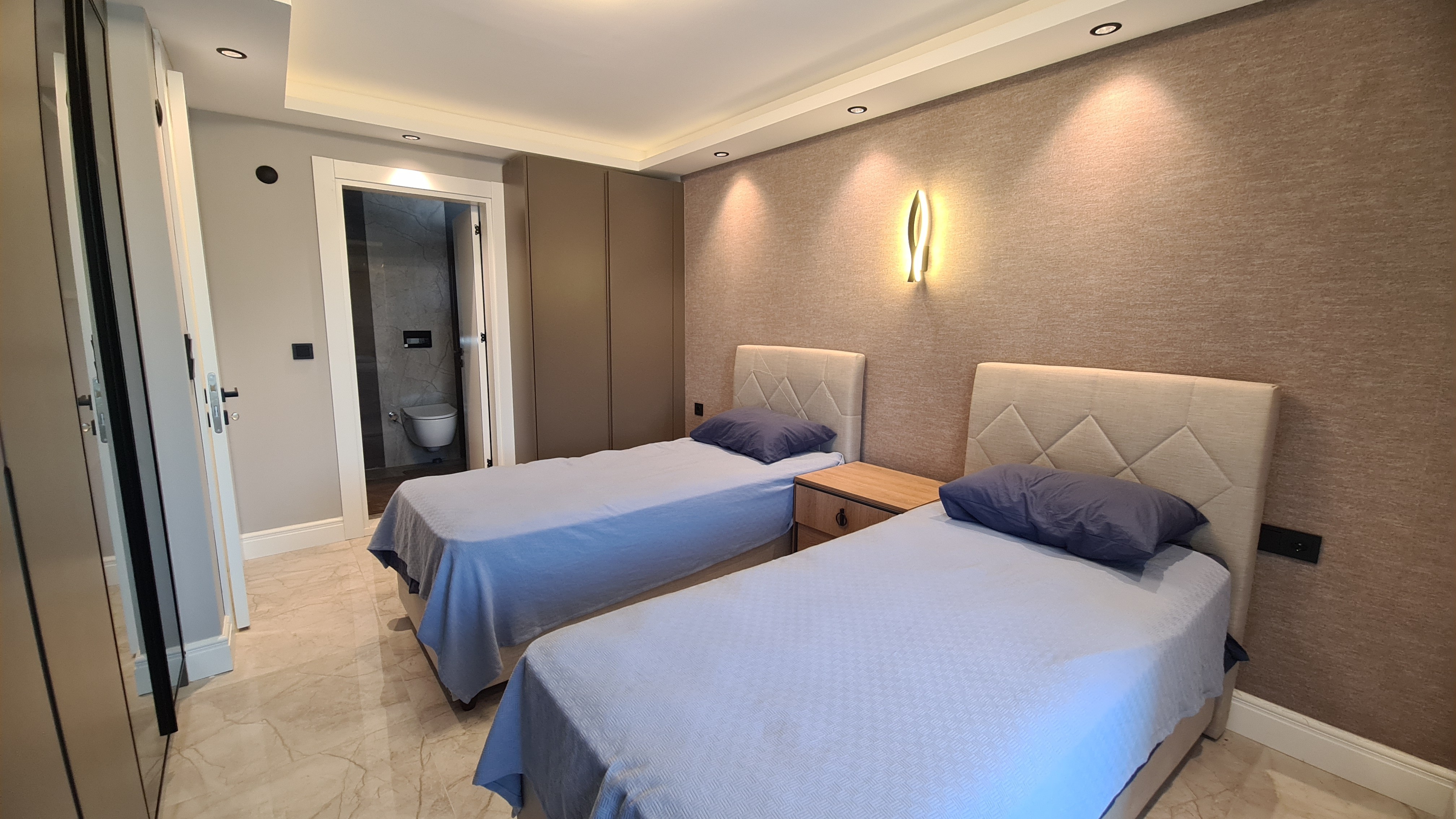 For Sale: Modern 4-Bedroom, 4-Bathroom Villa with Private Pool , Just 700 Meters from the Beach in Kuşadası