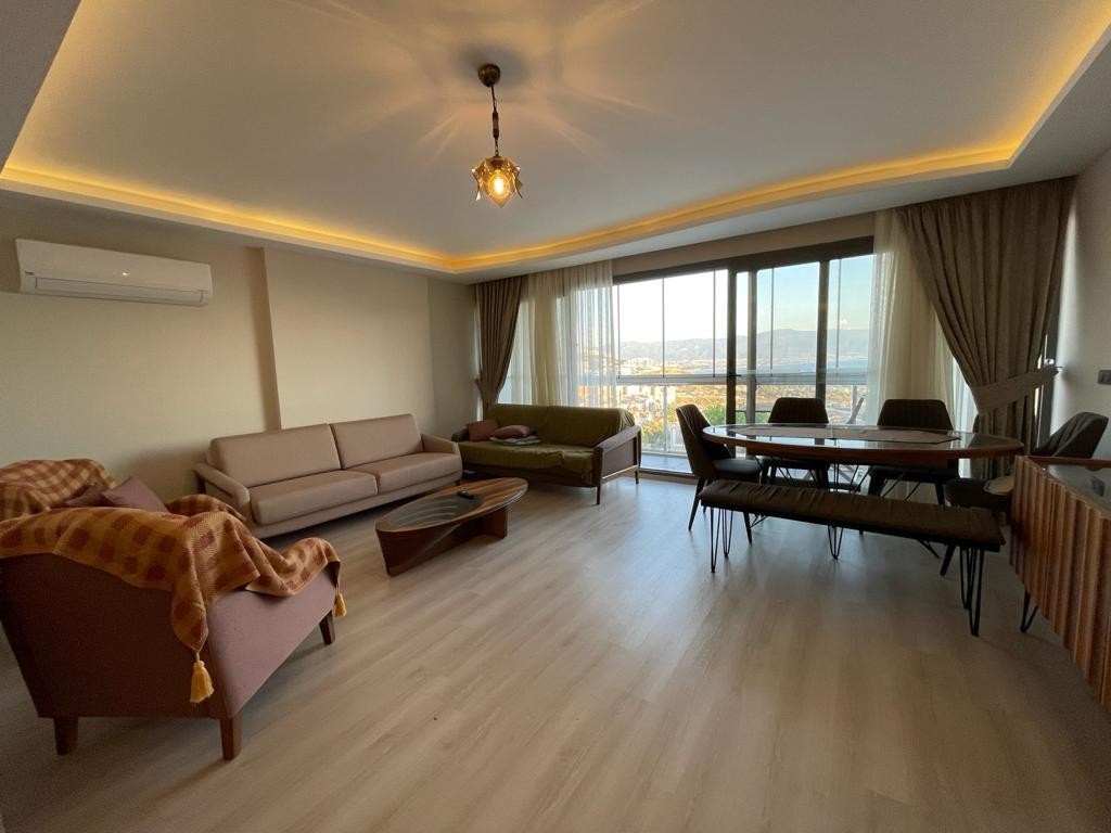 2+1 Apartment with a sea view in Ladies Beach