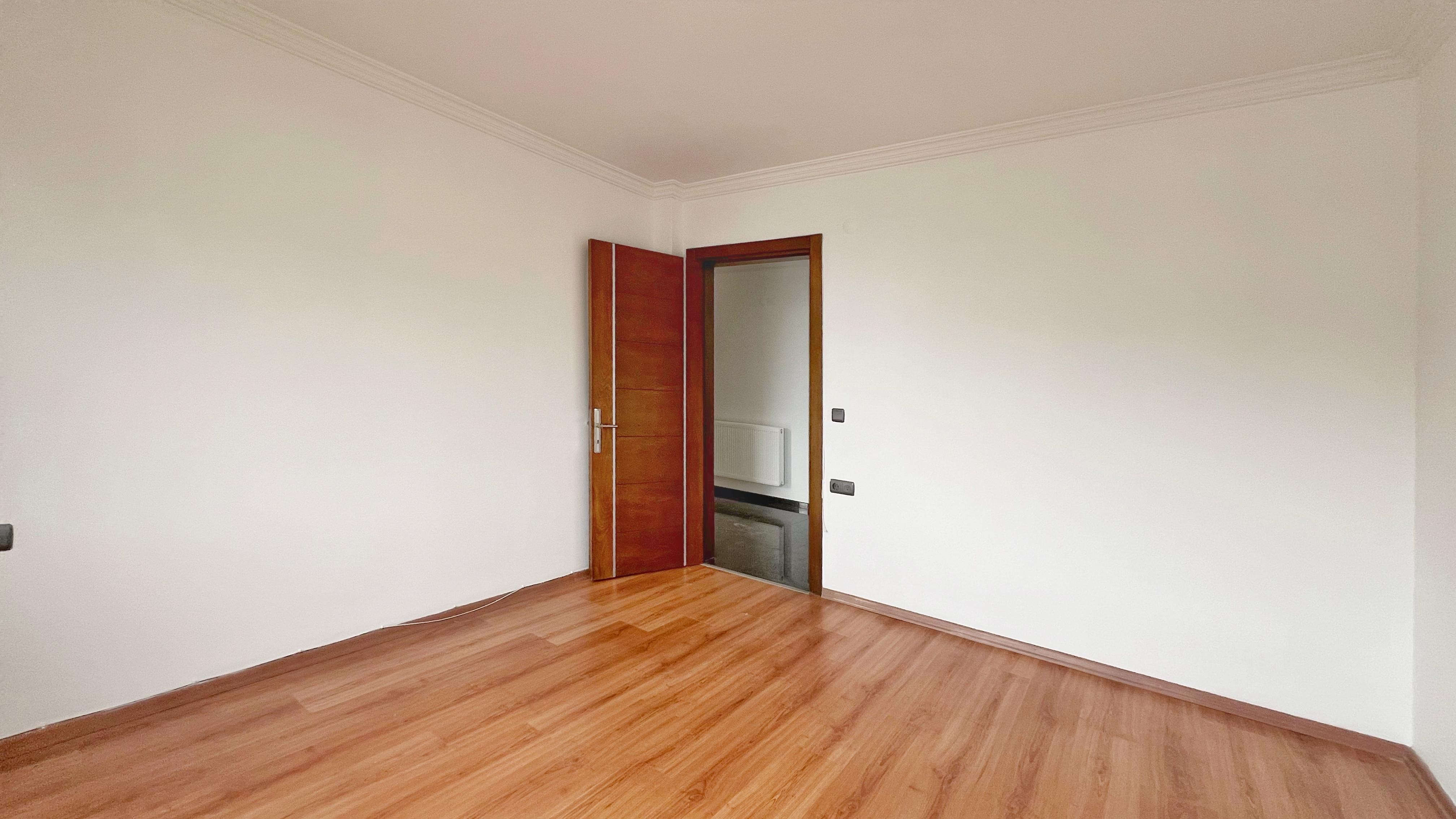 PRIVATE DETACHED VILLA  WITH SEA VIEW IN MARINA AREA