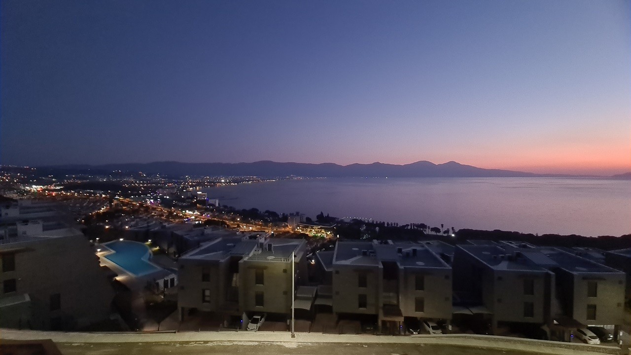 Private Apartment with Ocean View