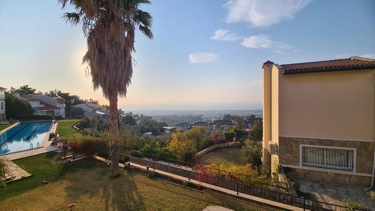 "Stunning 5-Bedroom Villa with Private Pool, Nature and Sea Views in Kuşadası Soğucak"