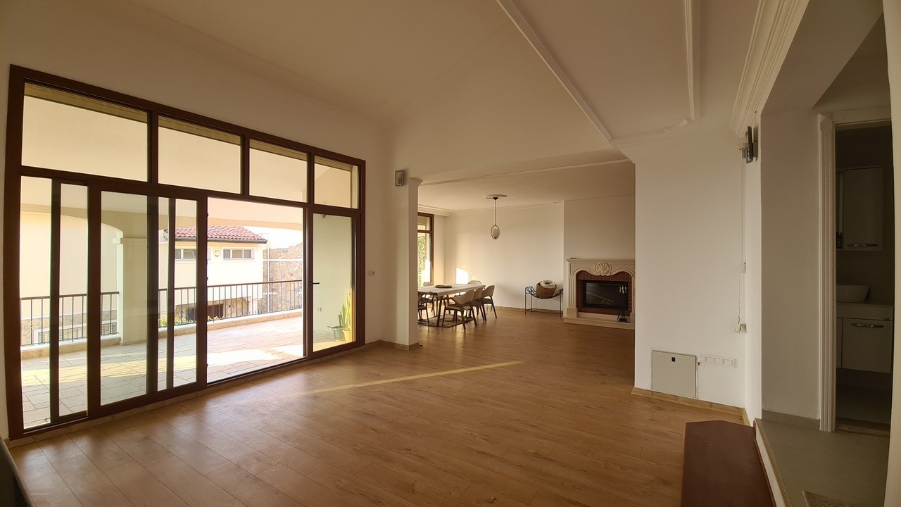 "Stunning 5-Bedroom Villa with Private Pool, Nature and Sea Views in Kuşadası Soğucak"