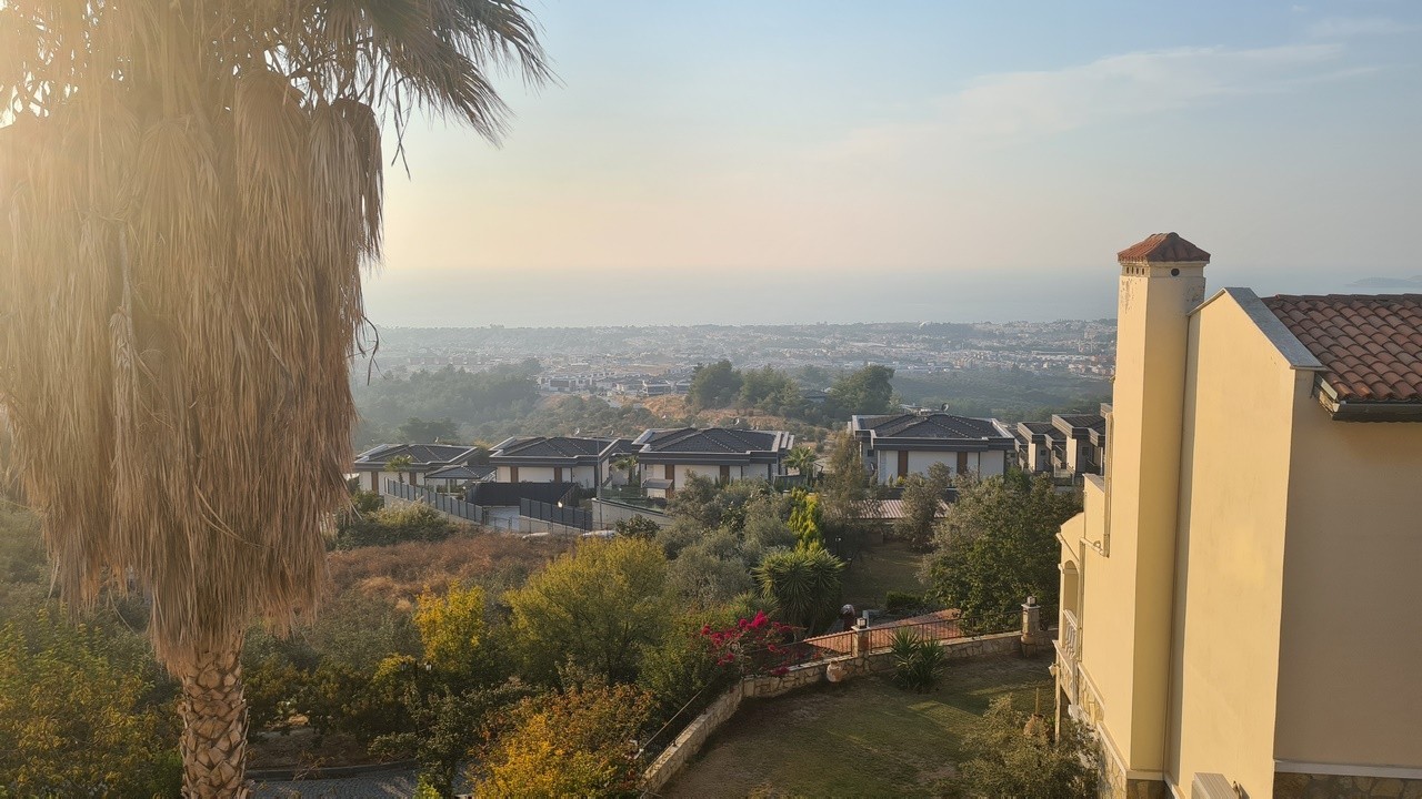 "Stunning 5-Bedroom Villa with Private Pool, Nature and Sea Views in Kuşadası Soğucak"