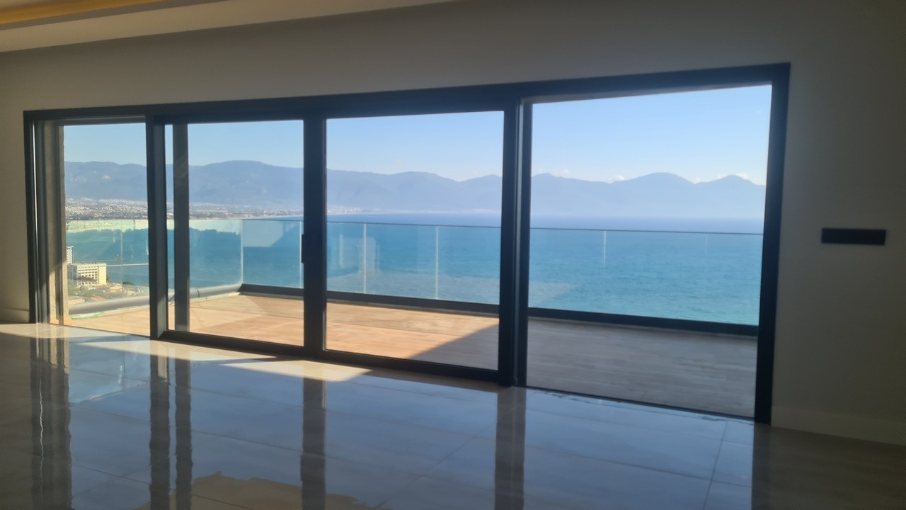 Private Apartment with Ocean View