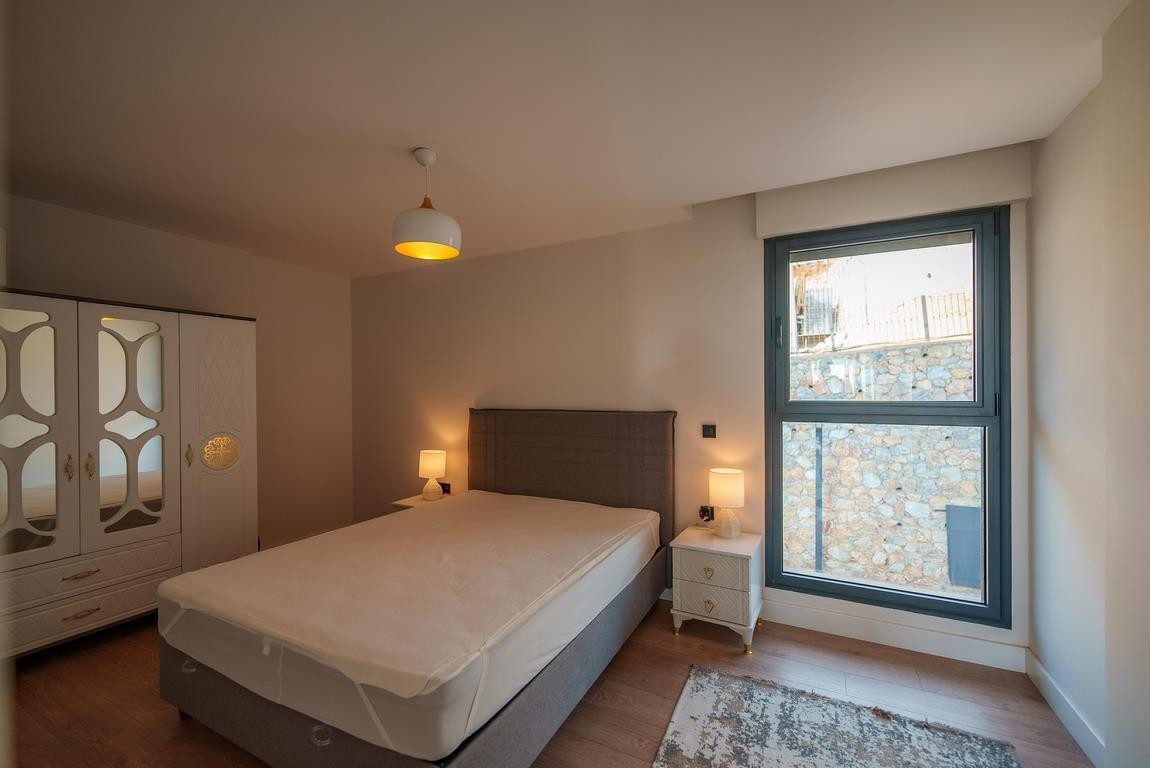 For Sale: 2-Bedroom Apartment with Stunning Sea View