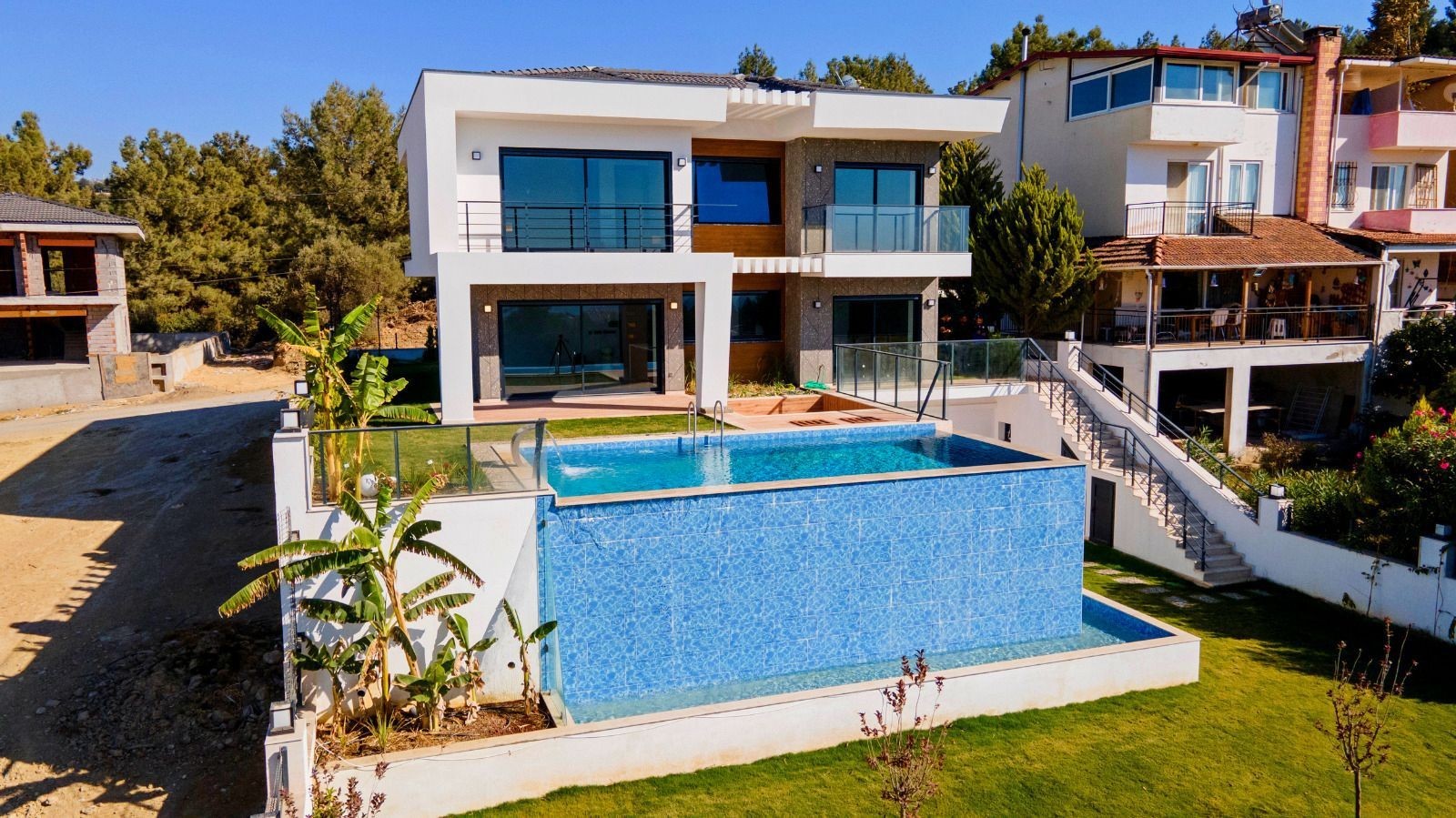 Exclusive Lifestyle in Soğucak: 281 m² Luxury Detached Villa