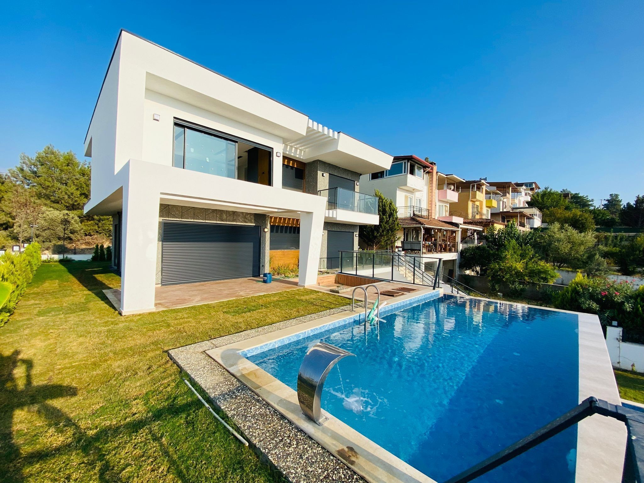 Exclusive Lifestyle in Soğucak: 281 m² Luxury Detached Villa