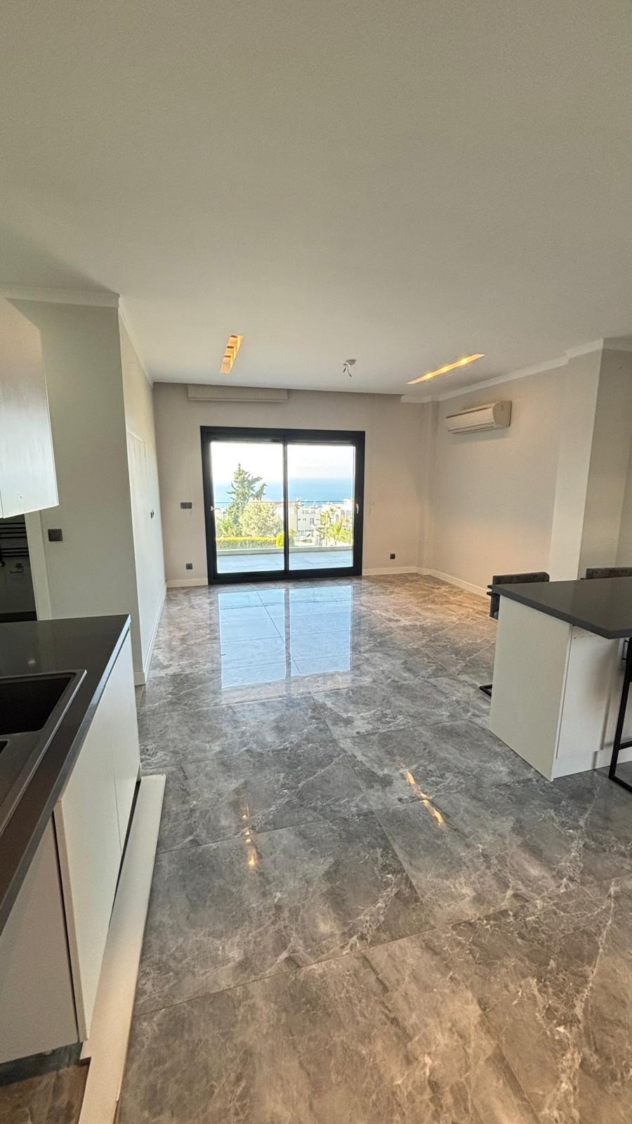 Apartment in a Boutique and Luxury Complex with Full Panoramic View in Kuşadası Kadınlar Denizi