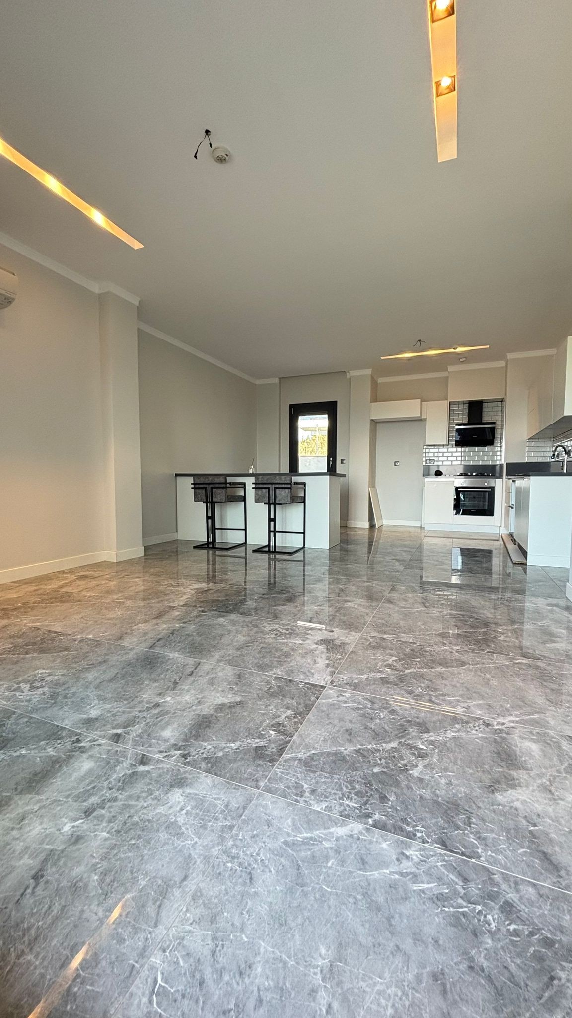 Apartment in a Boutique and Luxury Complex with Full Panoramic View in Kuşadası Kadınlar Denizi