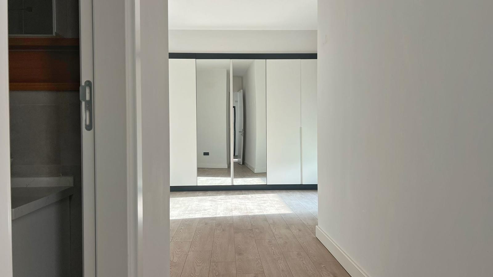 Spacious Apartment with Panoramic Pool and Sea Views in Kuşadası Değirmendere