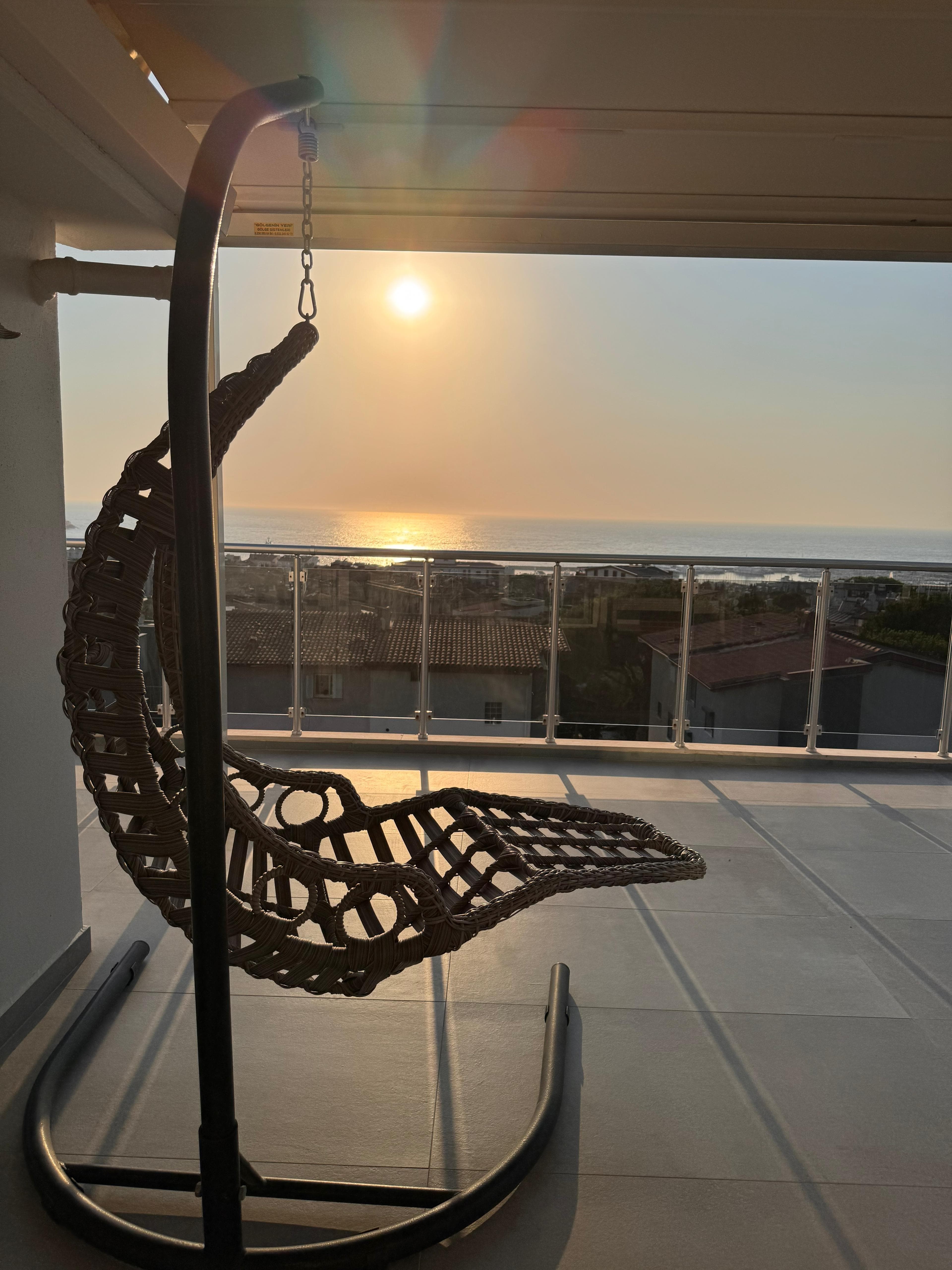 3-Bedroom Penthouse Duplex with Panoramic Sea Views near Kuşadası Marina