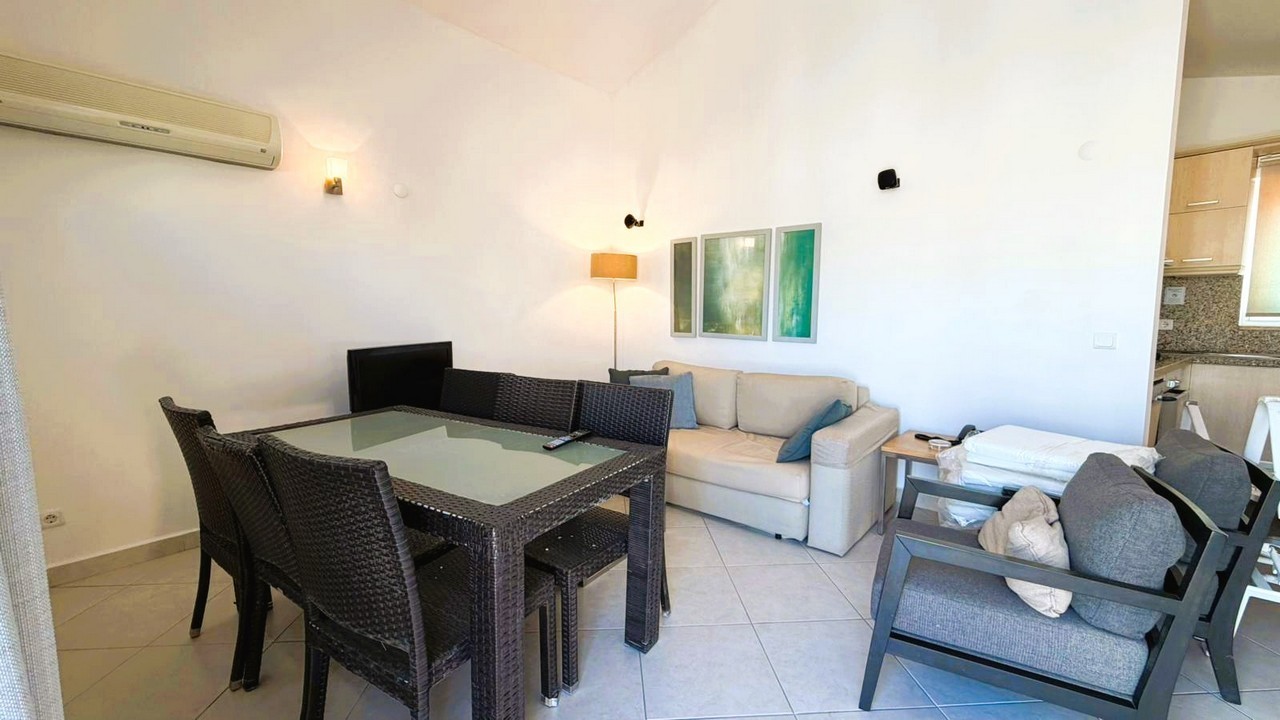 2 Bed Furnished Penthouse Apartment in Golf & Spa Resort in Kusadasi