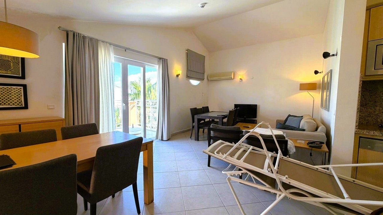 2 Bed Furnished Penthouse Apartment in Golf & Spa Resort in Kusadasi