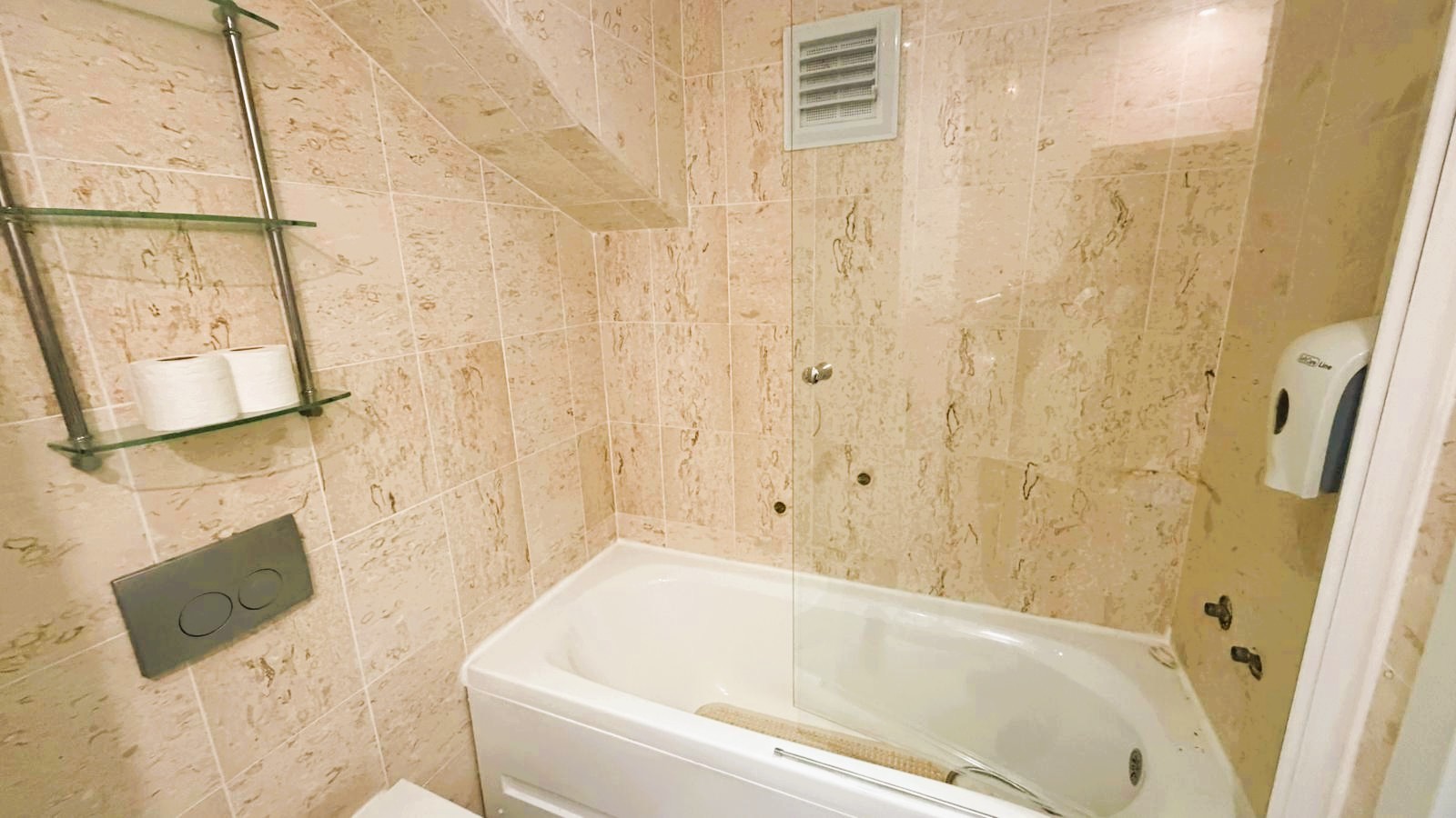 2 Bed Furnished Penthouse Apartment in Golf & Spa Resort in Kusadasi