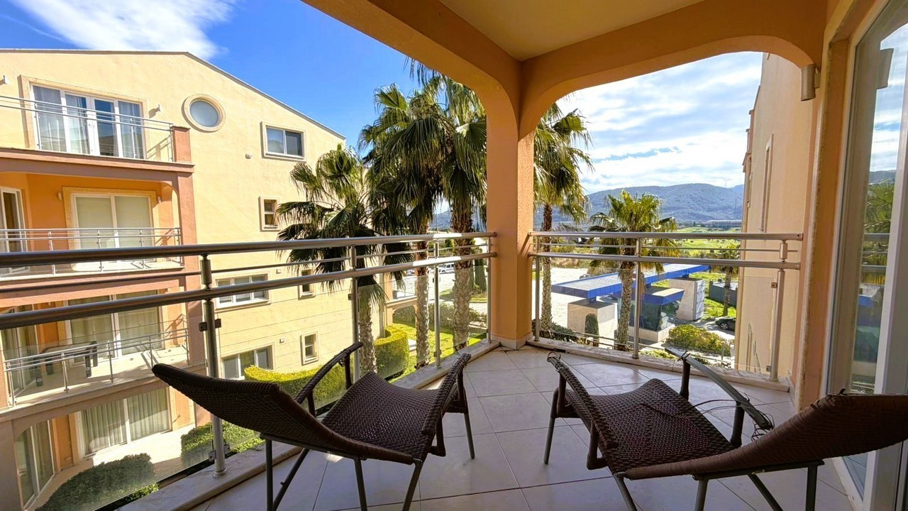 2 Bed Furnished Penthouse Apartment in Golf & Spa Resort in Kusadasi