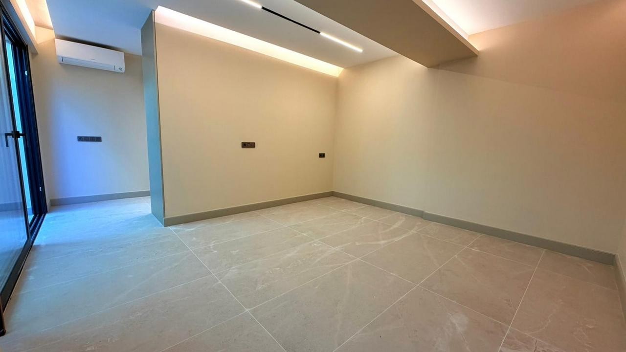 UNIQUE LUXURY VILLA WITH PRIVATE POOL & MODERN MEDITERRANEAN ARCHITECTURE IN KUŞADASI