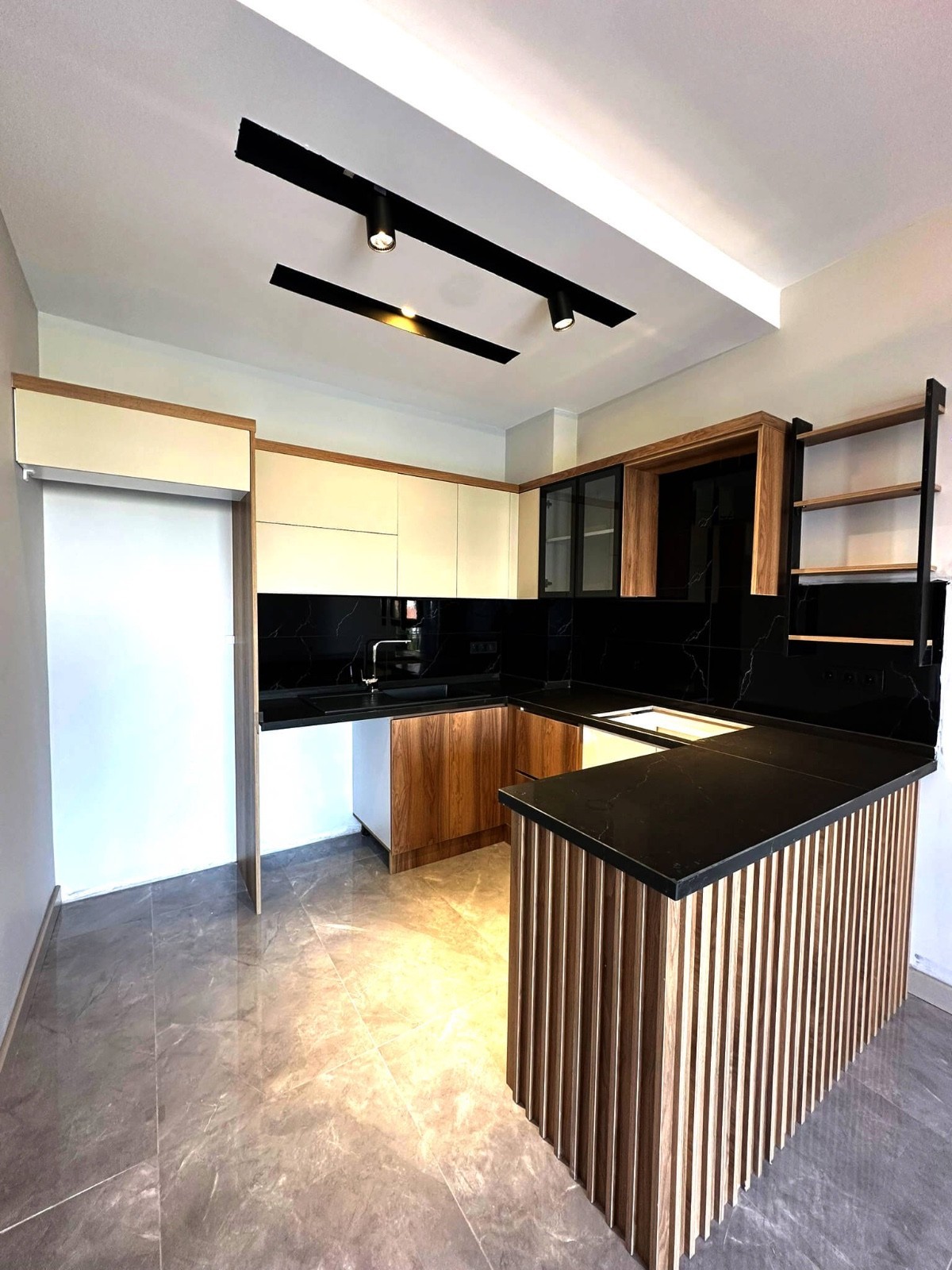 🏡 Brand-New 1+1 Apartment in a Prime Location — Ege Neighbourhood, City Centre