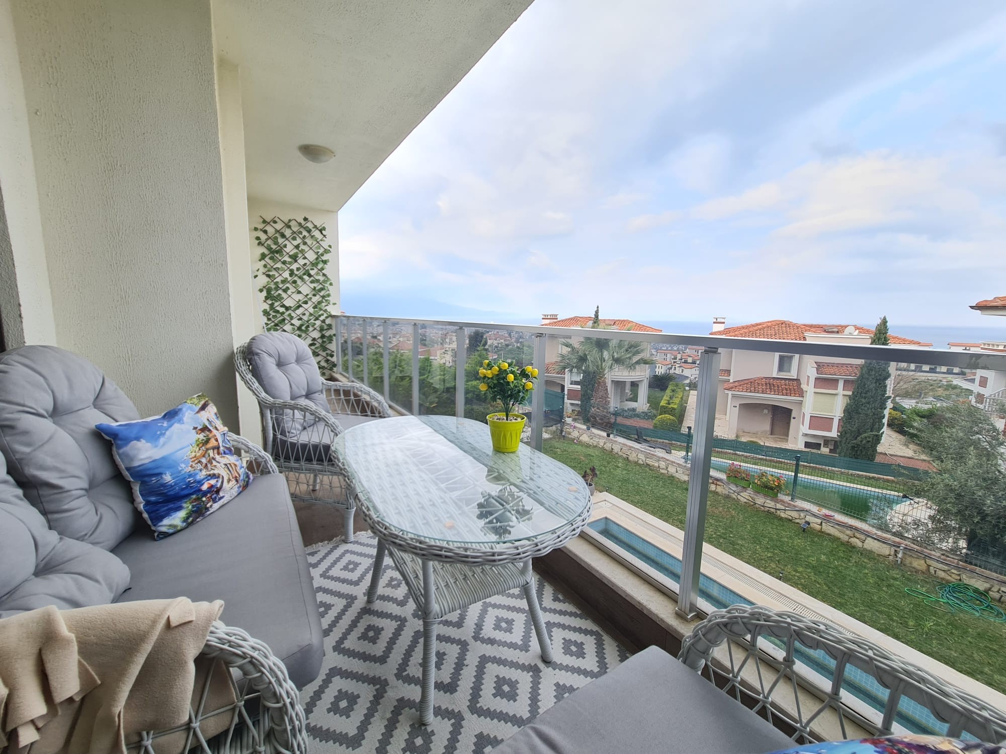 LUXURY 3+1 VILLA WITH SEA VIEWS, DETACHED, AND PRIVATE POOL