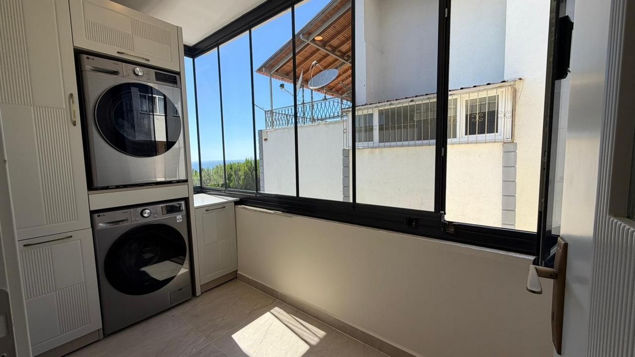 🌅Luxury Renovated Sea View Villa for Sale in Ladies Beach, Kuşadası🏡