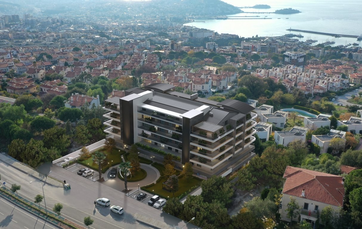 LUXURY LIVING IN THE HEART OF THE CITY WITH SPECTACULAR SEA VIEWS