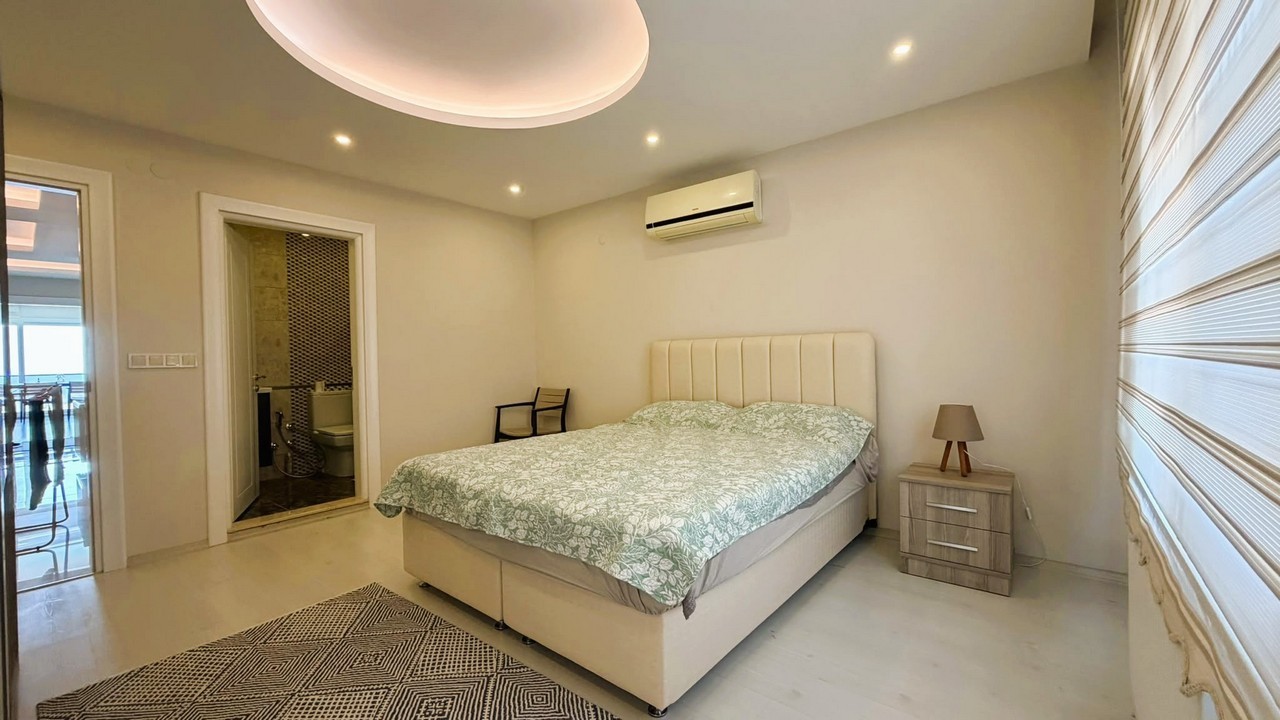 SEA-VIEW 3+1 APARTMENT FOR SALE IN KUŞADASI DEĞİRMENDERE – 140 SQM NET