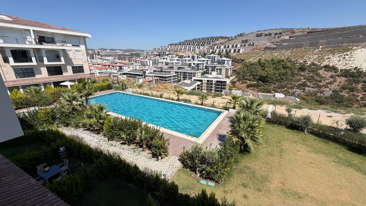 3+1 APARTMENT FOR SALE WITH MOUNTAIN AND POOL VIEWS IN DEĞİRMENDERE, KUŞADASI