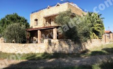Detached Stone Villa with Private Garden Private Pool in Kusadasi}