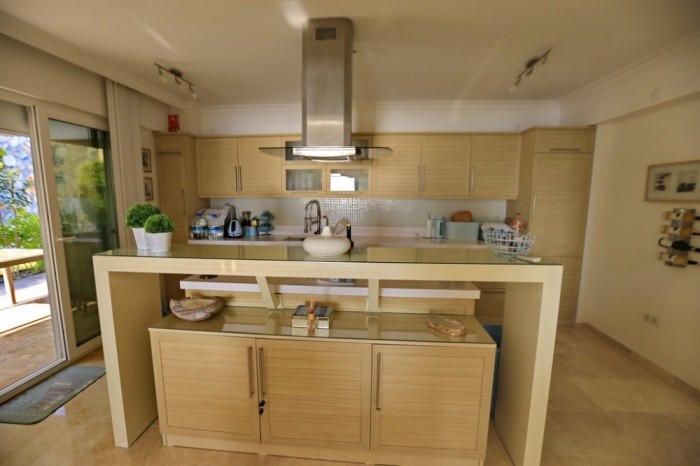 ОТДЕЛЬНАЯ ВИЛЛА С ЧАСТНЫМ БАССЕЙНОМ В КУШАДАСЫ.