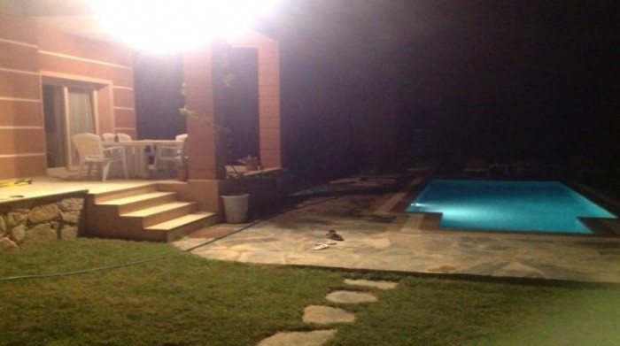 ОТДЕЛЬНАЯ ВИЛЛА С ЧАСТНЫМ БАССЕЙНОМ В КУШАДАСЫ.