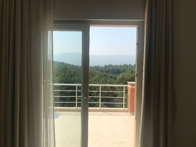 ОТДЕЛЬНАЯ ВИЛЛА С ЧАСТНЫМ БАССЕЙНОМ В КУШАДАСЫ.