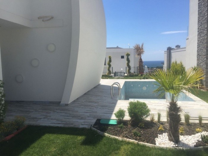 Luxury Detached Villa With Private Pool Kusadasi